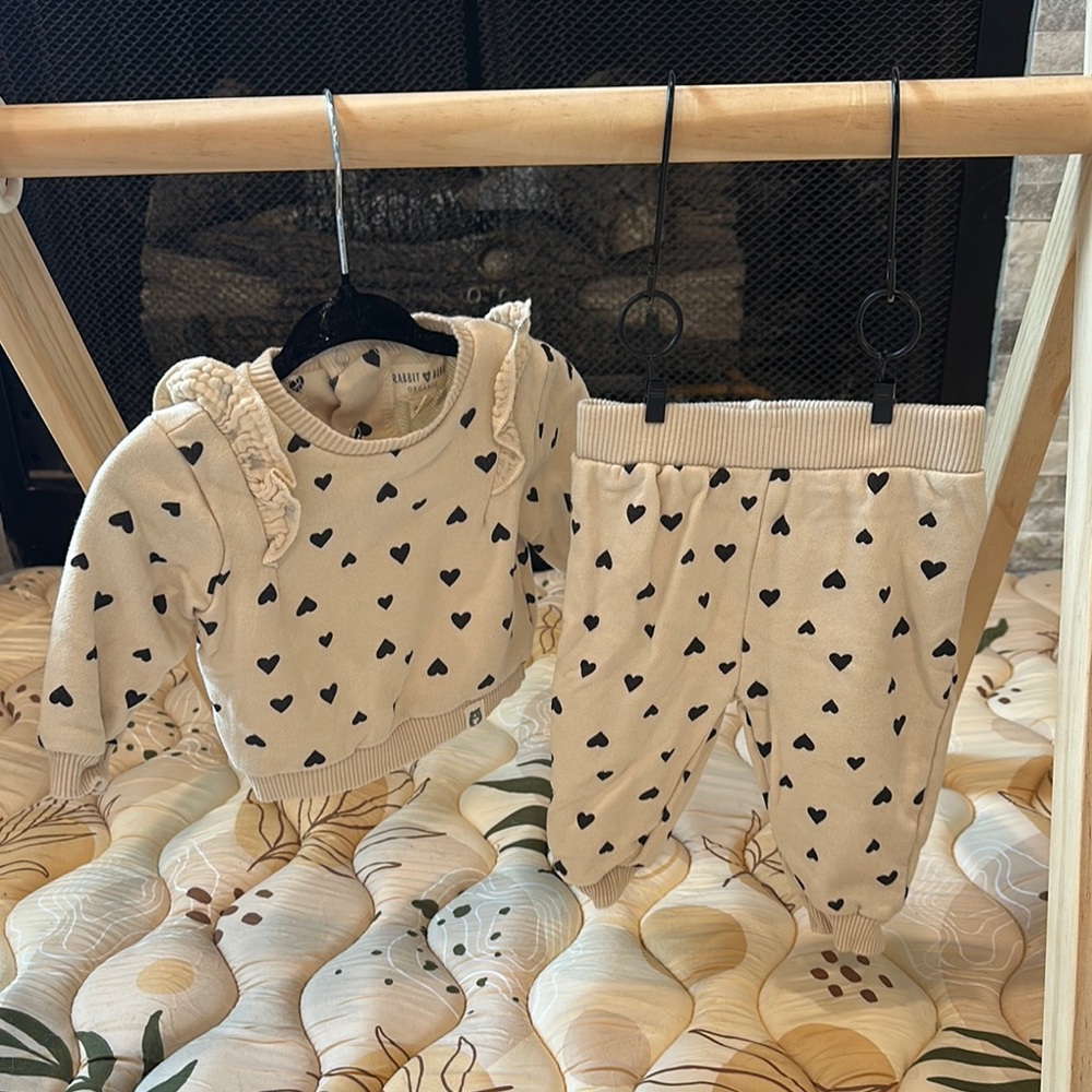 Heart Patterned Kids Sweat Set